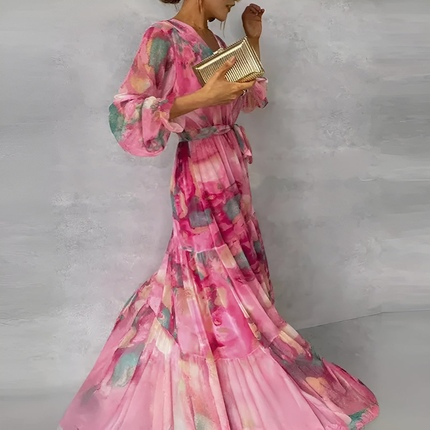 Daphne - Elegantes Maxikleid mit sommerlicher Stimmung
