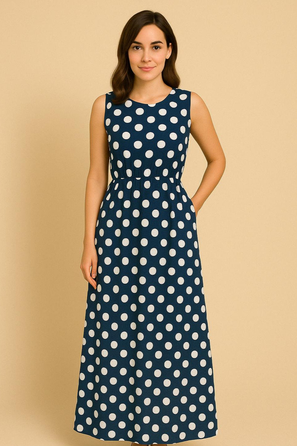 Mila - Langes Kleid mit Punkten