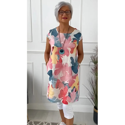 Carla - Leichtes Kleid mit Schmetterlingsmuster und rundem Ausschnitt